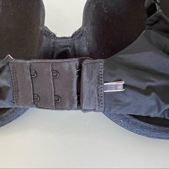 Victoria's Secret Perfect Shape Bra - Picture 6 of 7